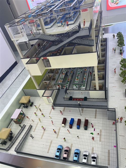 岳陽市中心精裝攤位門面出售(辦房產證)